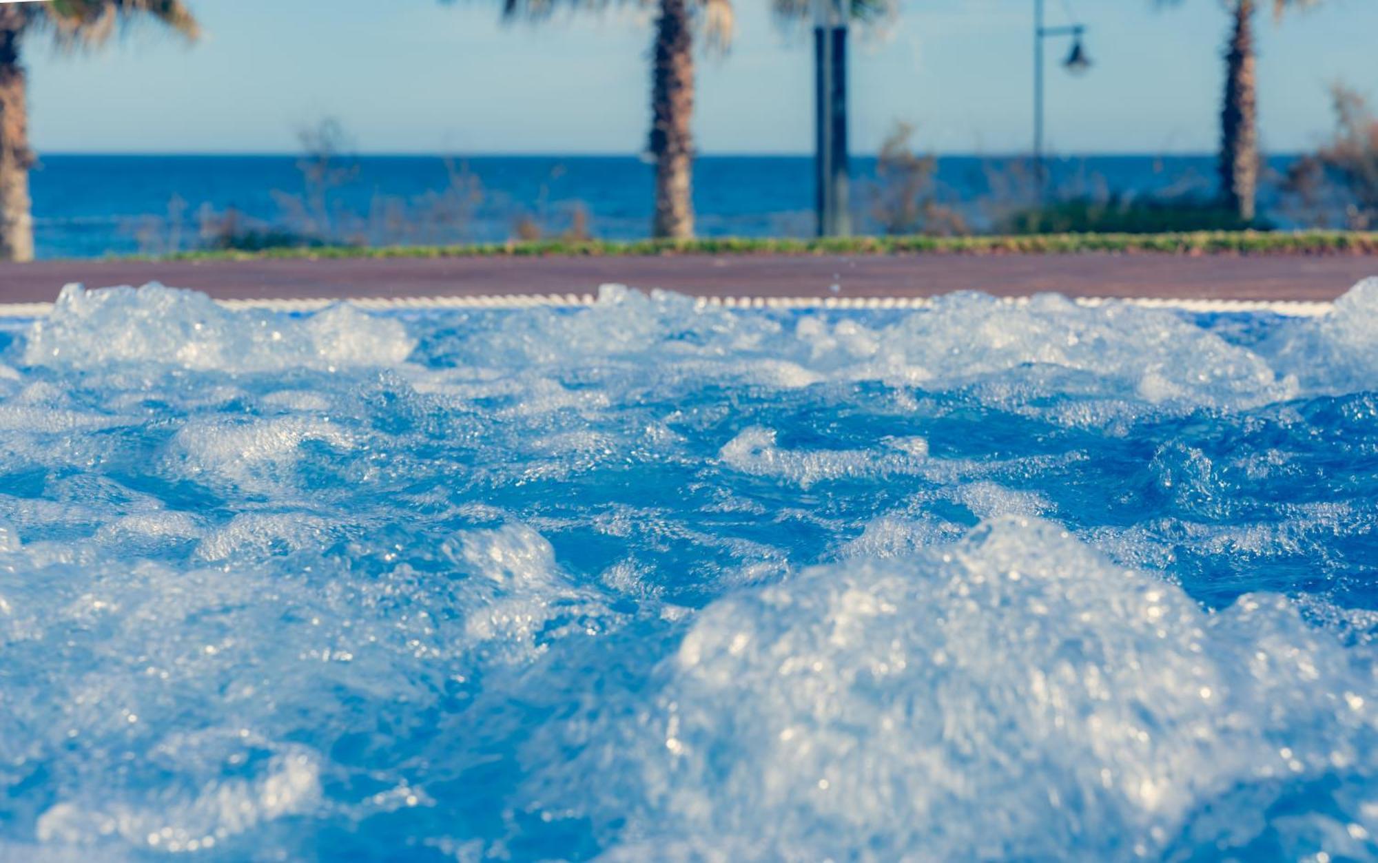 Apartamento Premium Con Jacuzzi Y Vistas Al Mar En Punta Prima, Torrevieja By Rentalole エクステリア 写真